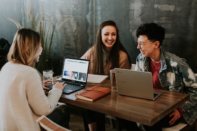 Beginner-friendly AI learning path for content teams